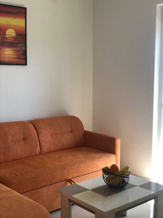 Apartmani Dini Ulcinj Esterno foto