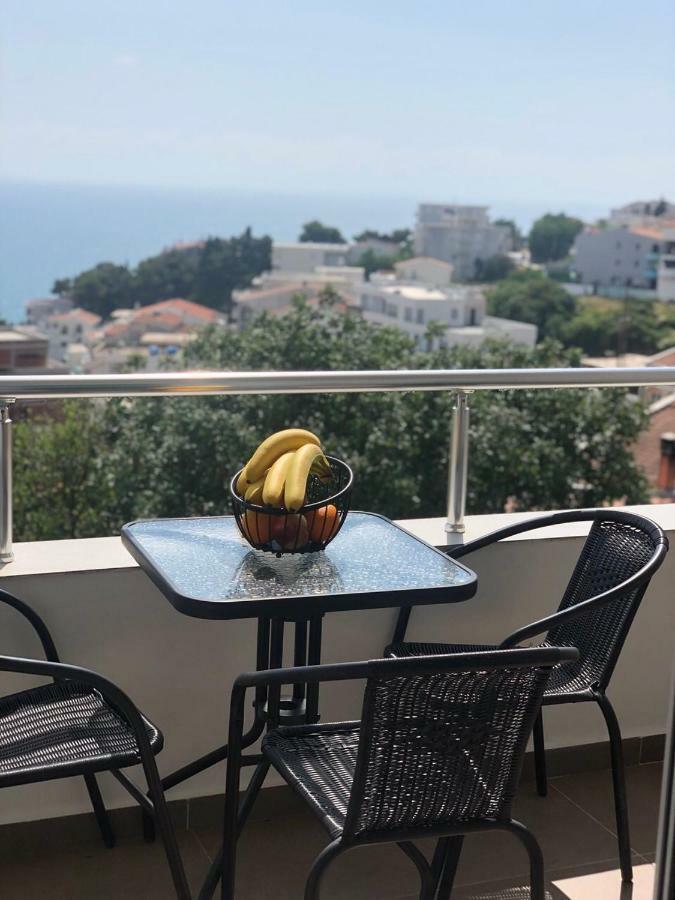 Apartmani Dini Ulcinj Esterno foto