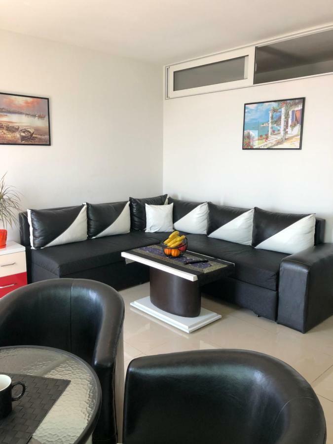 Apartmani Dini Ulcinj Esterno foto